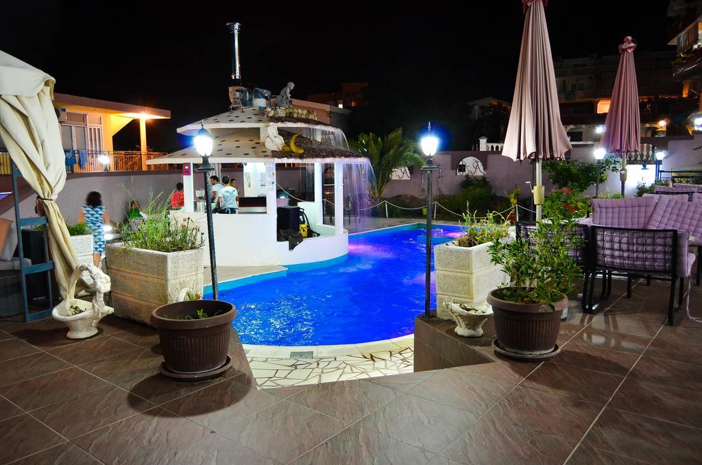 Guest House Dena Добра Вода Екстер'єр фото